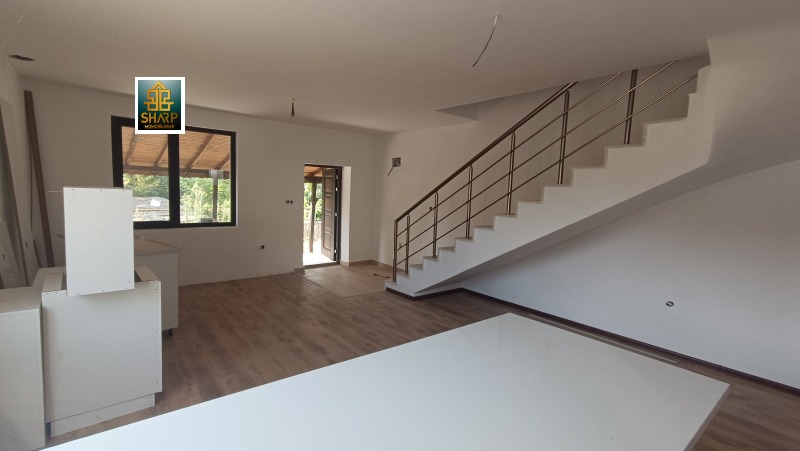 Продава  Къща област Кърджали , гр. Момчилград , 100 кв.м | 67160972 - изображение [8]
