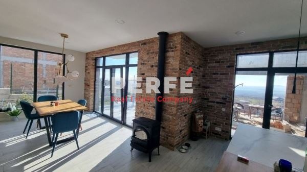 À venda  Casa região Burgas , Kocharica , 185 m² | 18067120