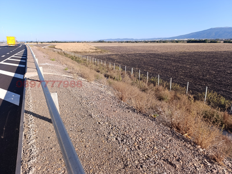 Продава ЗЕМЕДЕЛСКА ЗЕМЯ, с. Пролеша, област София област, снимка 5 - Земеделска земя - 53020683