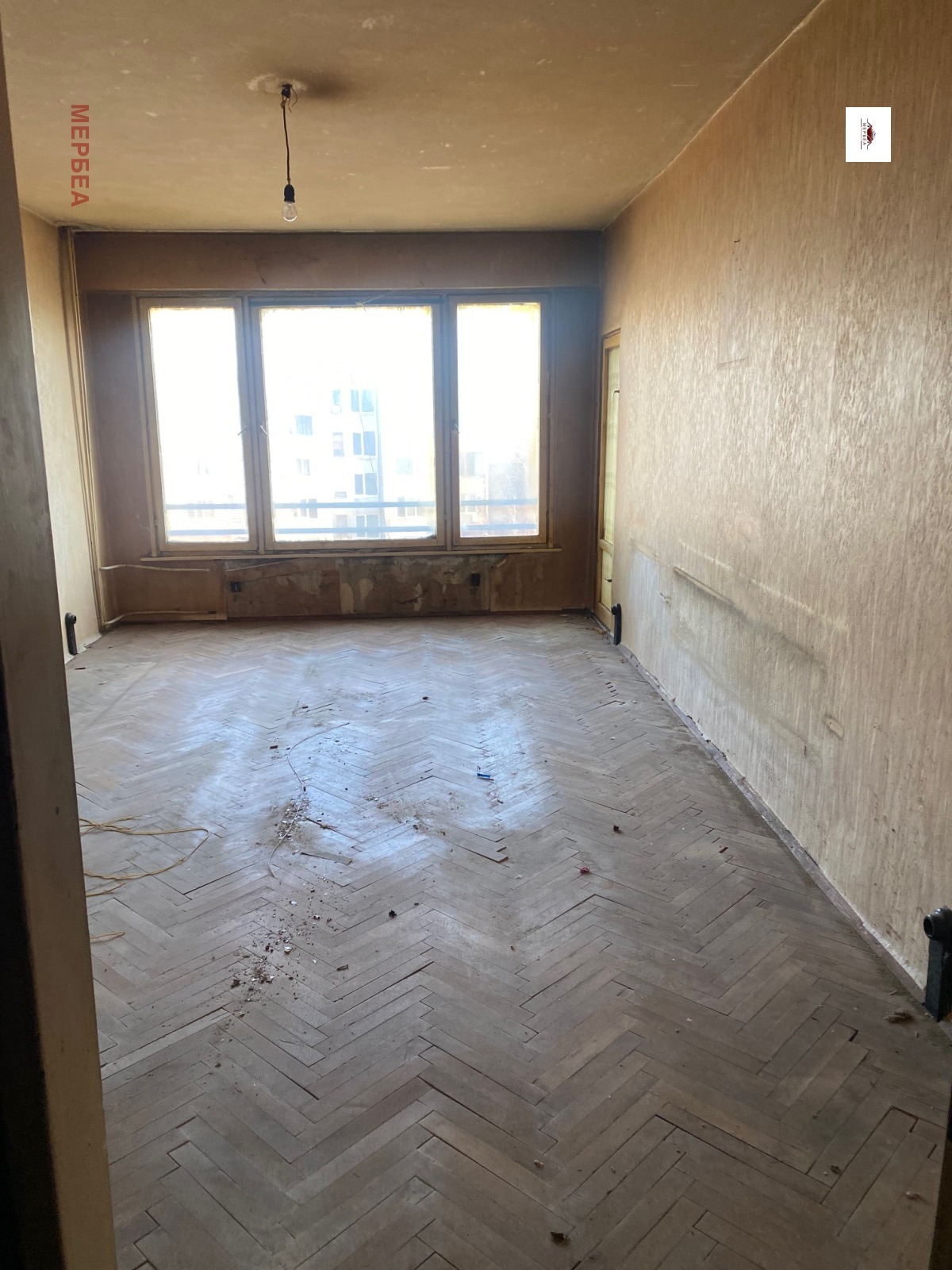 Продава 3-СТАЕН, гр. Перник, Изток