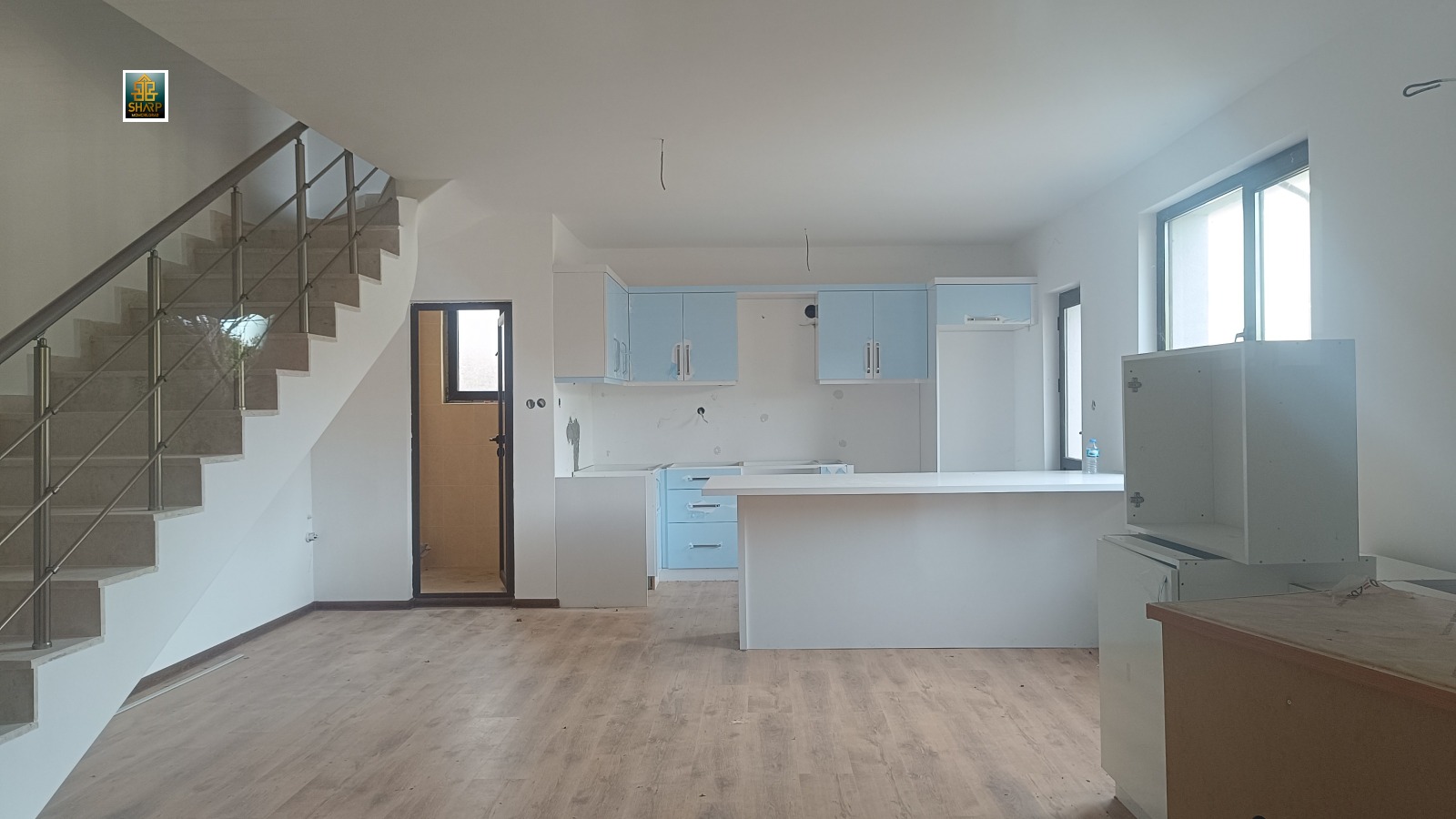 Продава КЪЩА, гр. Момчилград, област Кърджали, снимка 2 - Къщи - 52634917