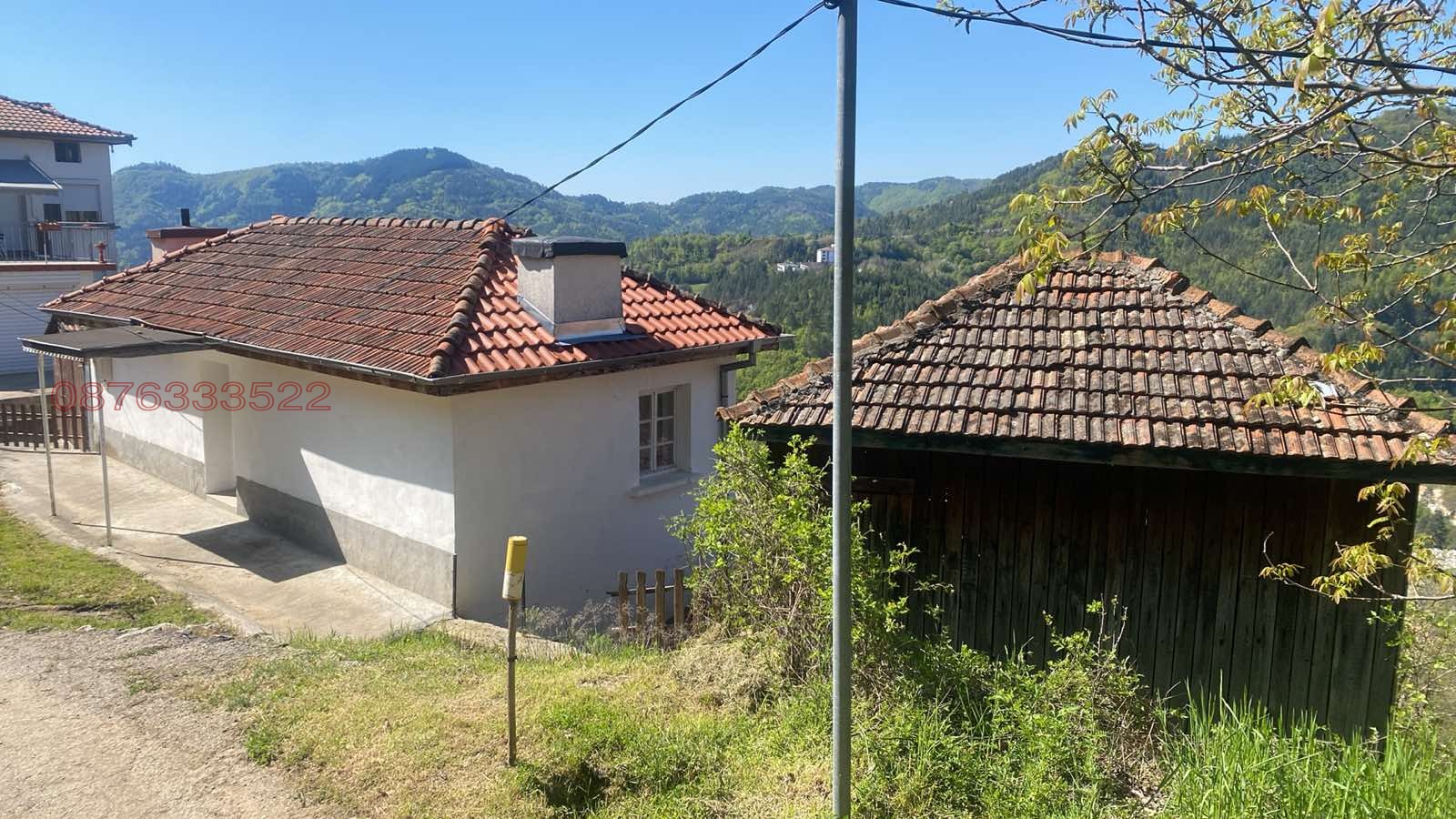 Продава КЪЩА, с. Баните, област Смолян, снимка 3 - Къщи - 54583278