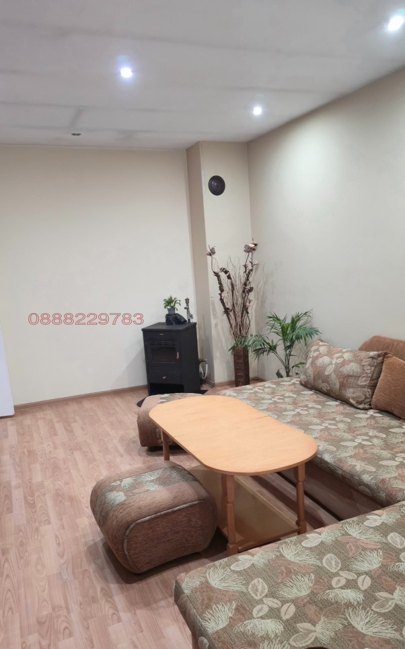 Продава 2-СТАЕН в град Габрово, Бичкиня - 57 кв.м / 75 000 € » 146 687.25 лв.