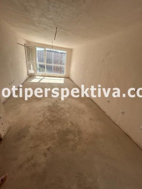 2-стаен град Пловдив, Кючук Париж