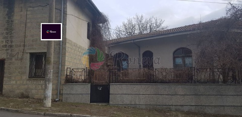 Te koop  Huis regio Varna , Dobrina , 500 m² | 63066194 - afbeelding [3]