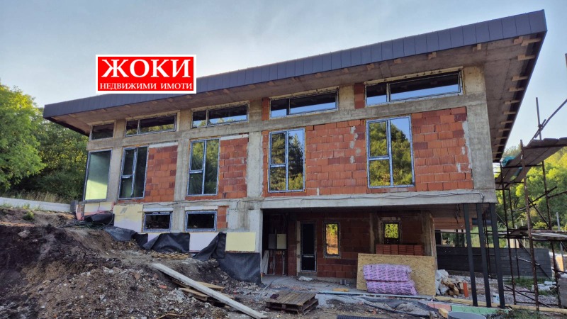 Te koop  Huis Pernik , Nov Draganovets , 264 m² | 27643362