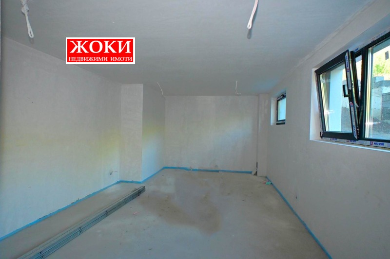 Προς πώληση  σπίτι Περνηκ , ΤΣενταρ , 264 τ.μ | 27643362 - εικόνα [12]