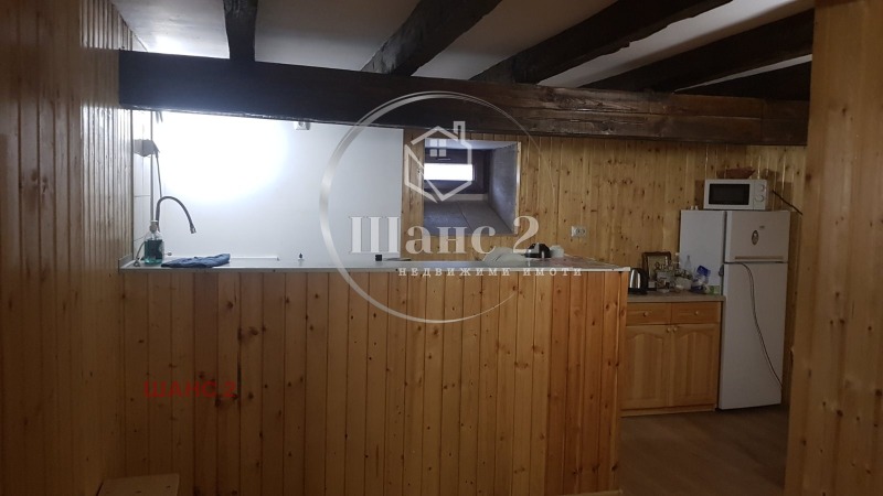 Продава КЪЩА, гр. Добрич, Център, снимка 3 - Къщи - 53421627