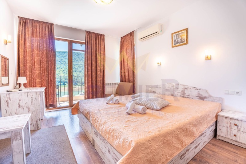 Продается  Гостиница область Варна , Аспарухово , 500 кв.м | 88961633 - изображение [12]