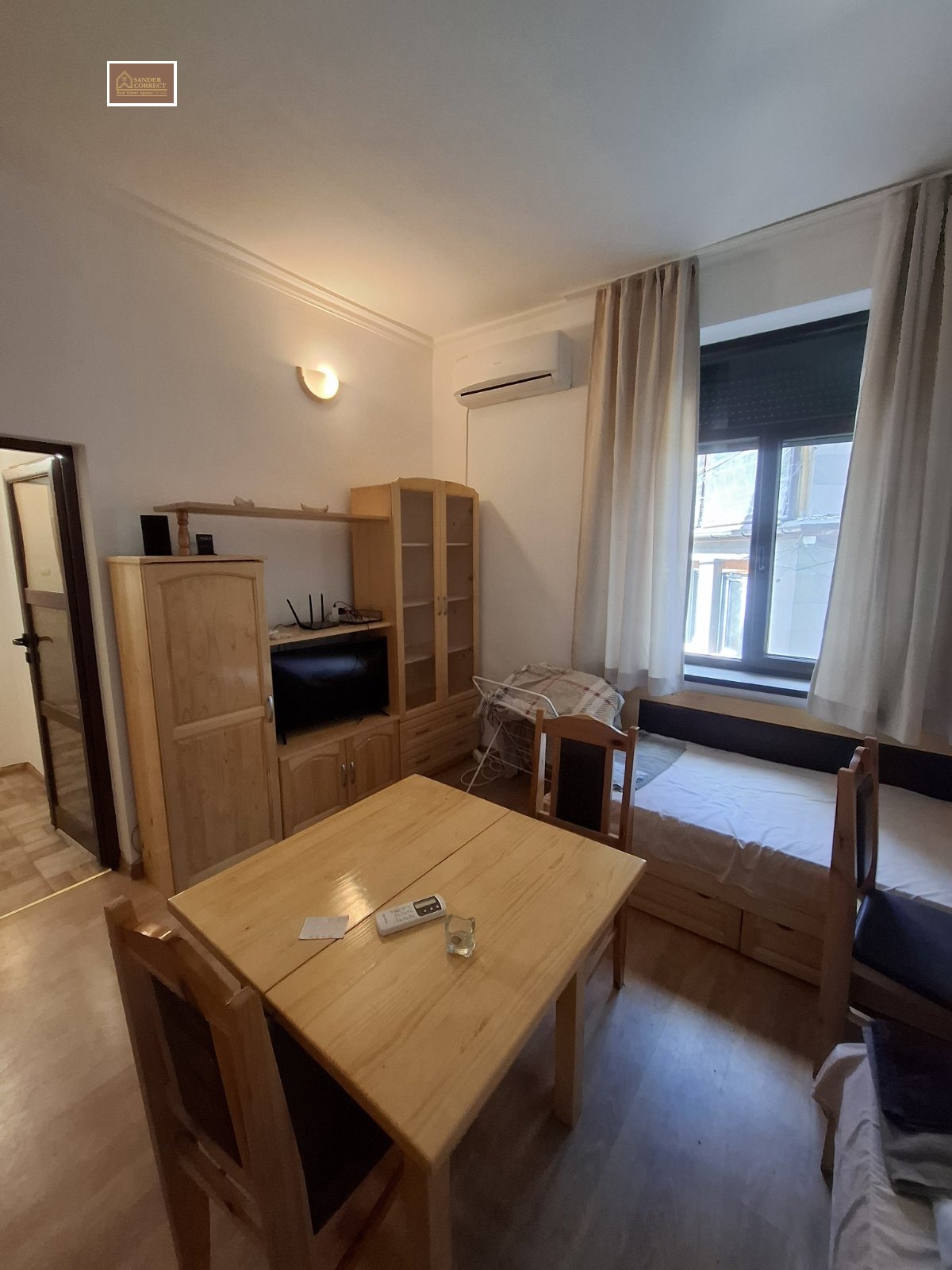 Продава 2-СТАЕН, гр. София, Център, снимка 3 - Апартаменти - 54687097