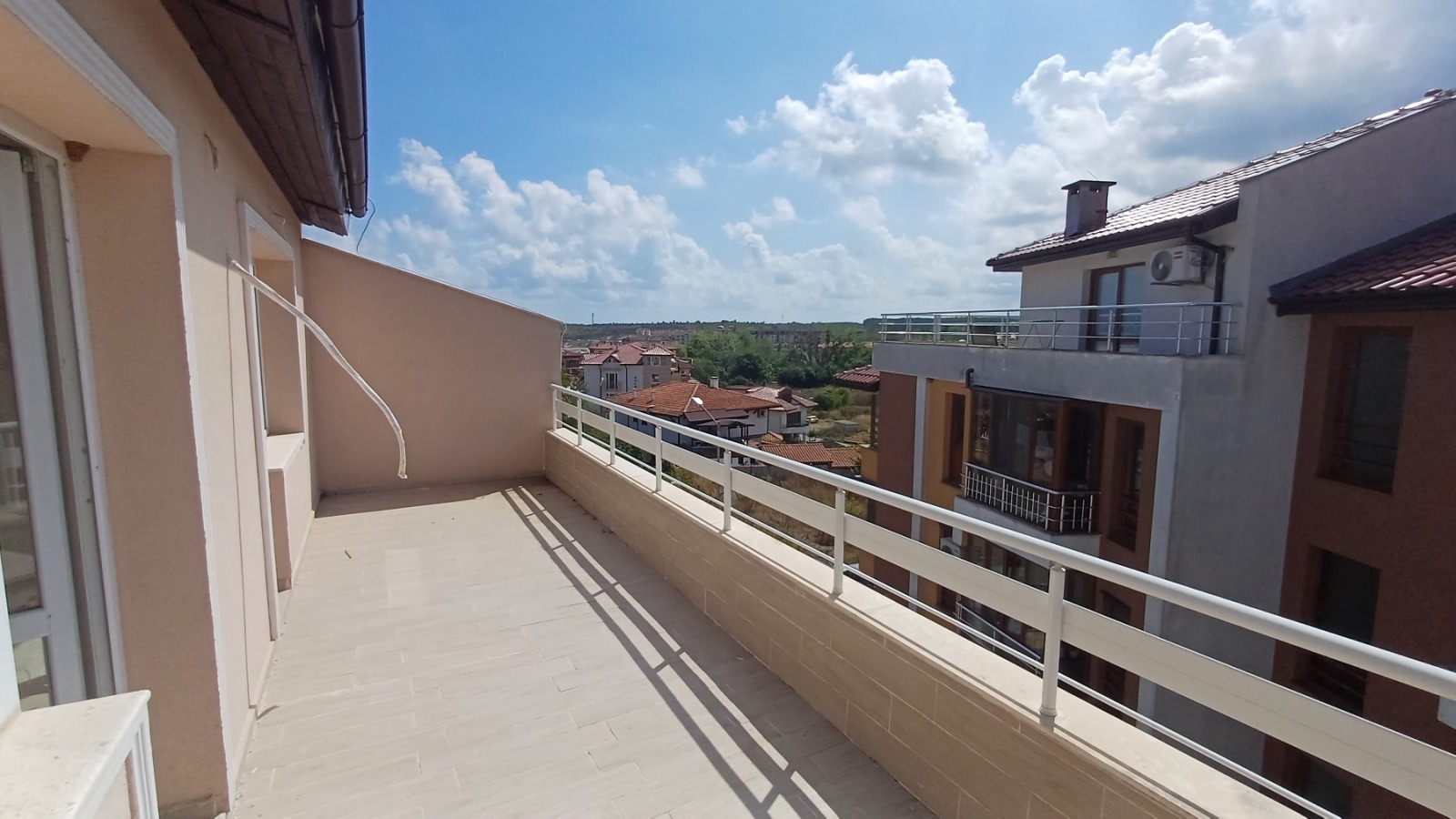 Продава 3-СТАЕН, гр. Царево, област Бургас, снимка 2 - Апартаменти - 51624151