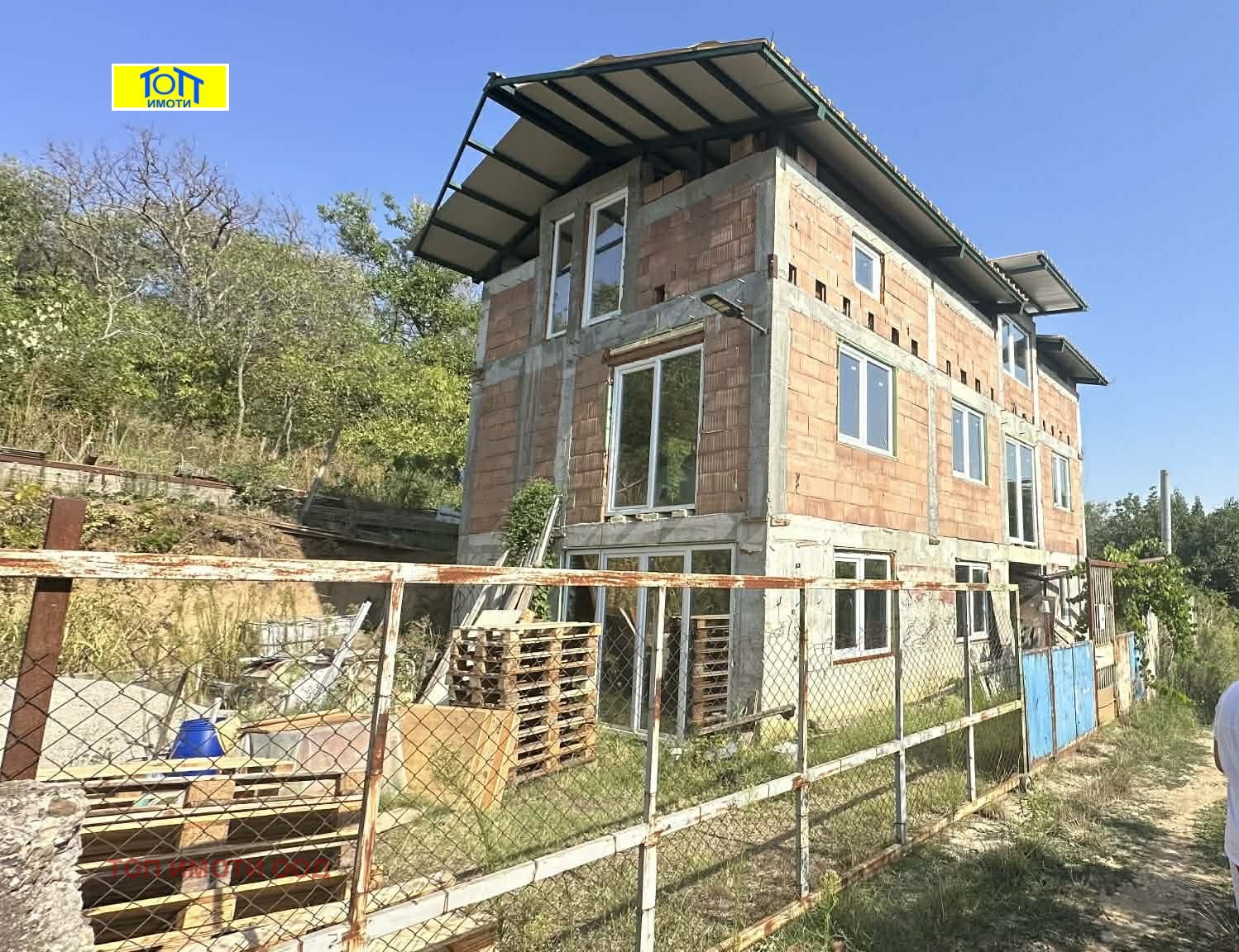 Продава ВИЛА, гр. Русе, Здравец Изток, снимка 3 - Вили - 54108075