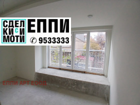 3+ camere da letto Tsentar, Sofia 9