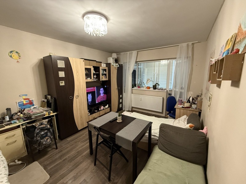 Продава  2-стаен, град София, Хаджи Димитър •  135 000 EUR • ID 60809236 — holmes.bg - [1] 