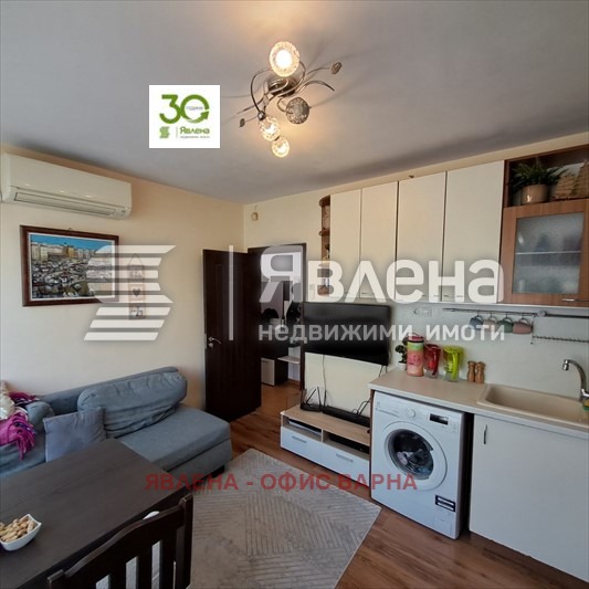 Продава 3-СТАЕН, гр. Варна, Колхозен пазар, снимка 1 - Aпартаменти - 48201729