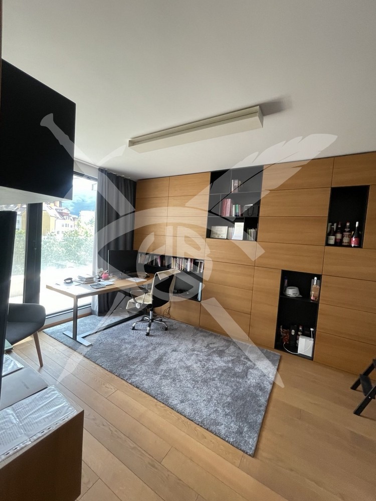 À venda  Mais de 3 quartos Sofia , Pavlovo , 300 m² | 53270148 - imagem [3]