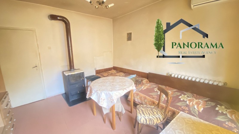 For Sale  House Floor Shumen , Voenno uchilishte , 80 sq.m | 55380710 - image [2]