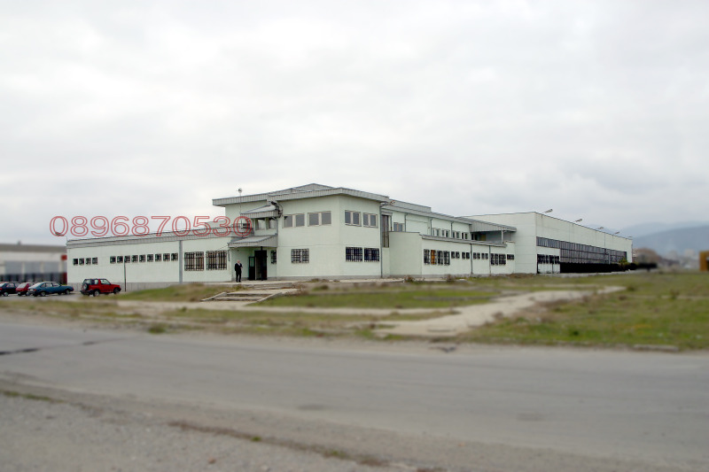 For Sale  Industrial building Sliven , Promishlena zona , 9000 sq.m | 18172537