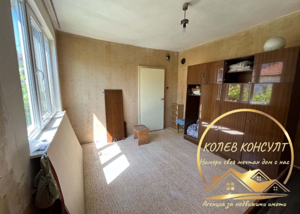 Продава ЕТАЖ ОТ КЪЩА, гр. Хасково, Каменни, снимка 8 - Етаж от къща - 55046304