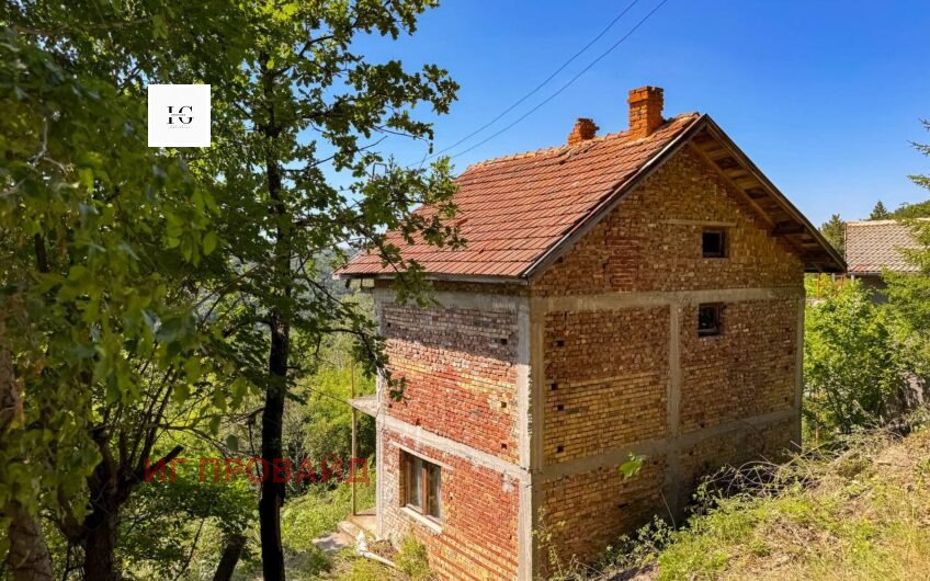 Продава КЪЩА, с. Китка, област Бургас, снимка 2 - Къщи - 51362136