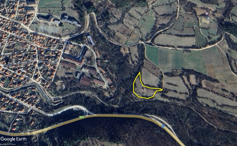 Продава ЗЕМЕДЕЛСКА ЗЕМЯ, гр. Калофер, област Пловдив