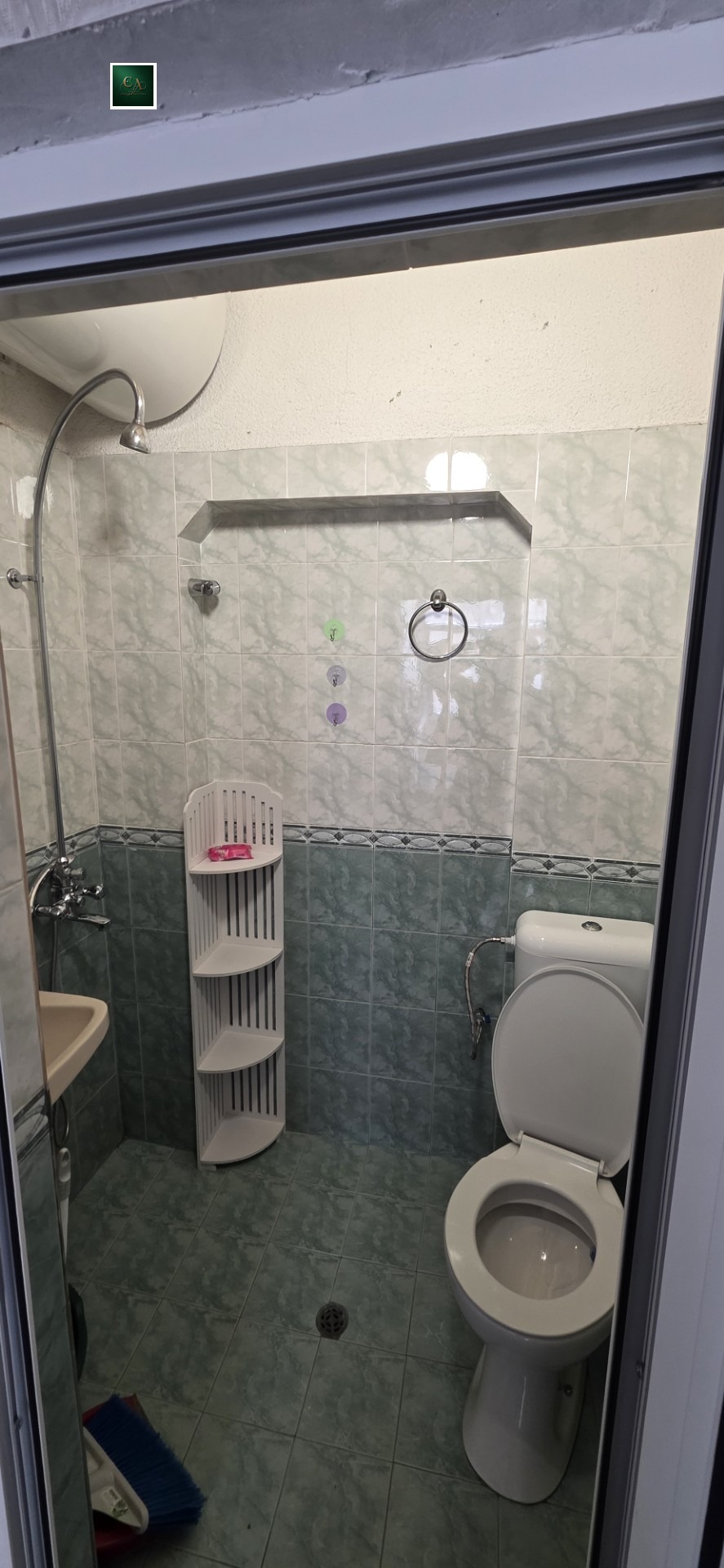 Продава ЕТАЖ ОТ КЪЩА, гр. Дупница, област Кюстендил, снимка 4 - Етаж от къща - 53972403