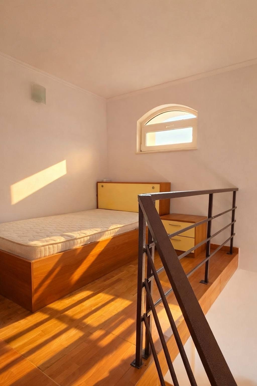 Продава КЪЩА, гр. София, гр. Нови Искър, снимка 8 - Къщи - 54064682