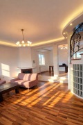 Продава КЪЩА, град София, гр. Нови Искър • 570000 € / 1114823.10 лв. • 54378753 7