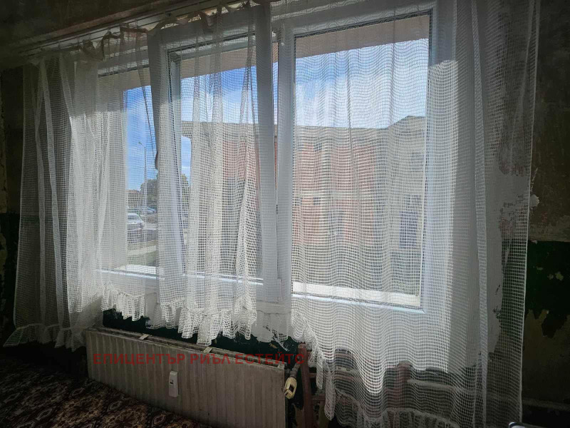 Te koop  2 slaapkamers Pernik , Iztok , 67 m² | 69206185 - afbeelding [4]