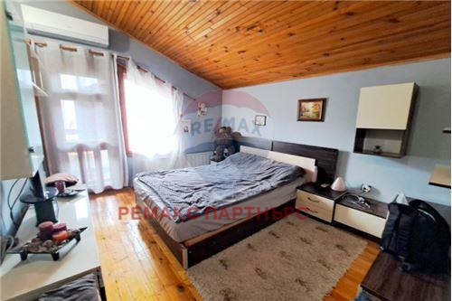 Zu verkaufen  2 Schlafzimmer Warna , m-t Ewksinograd , 101 qm | 93786010 - Bild [2]