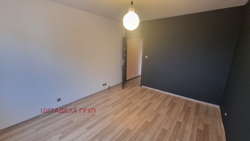 Продава  3-стаен град София , Дружба 1 , 92 кв.м | 67396300 - изображение [2]