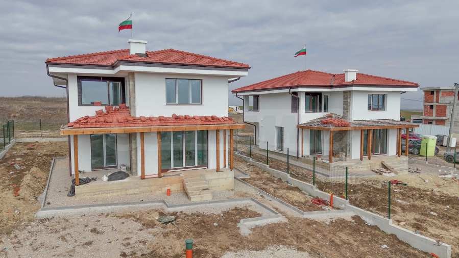 Продава КЪЩА, с. Гурмазово, област София област, снимка 4 - Къщи - 55142974