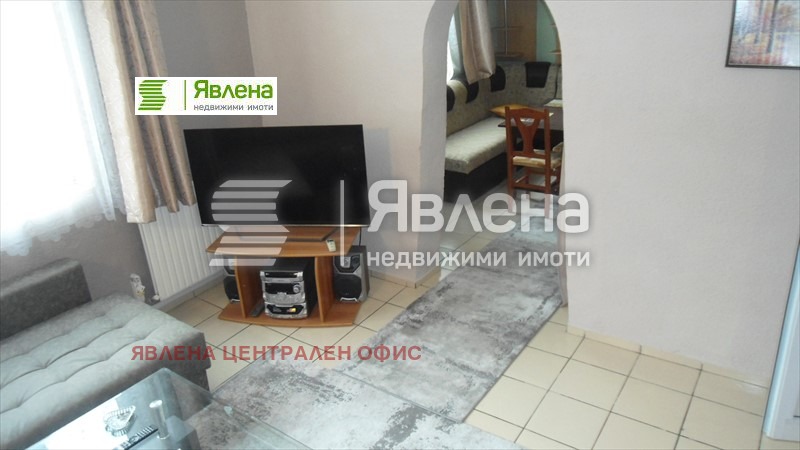 Продава 2-СТАЕН, гр. Перник, Изток, снимка 1 - Aпартаменти - 48513926