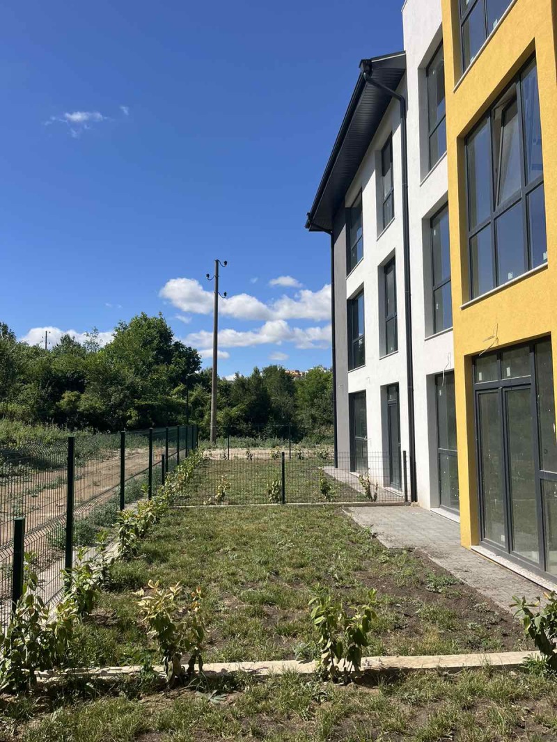 Продава 2-СТАЕН, гр. Търговище, Запад 3, снимка 2 - Апартаменти - 52536885