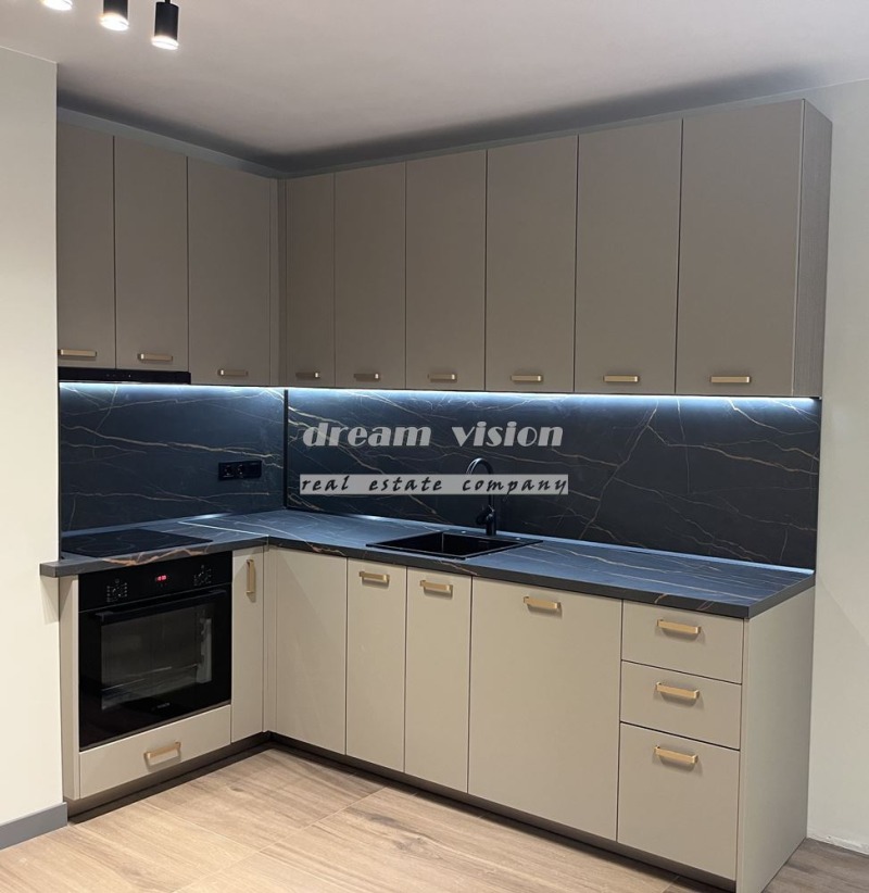 Продава 3-СТАЕН, гр. София, Оборище, снимка 2 - Апартаменти - 53463728