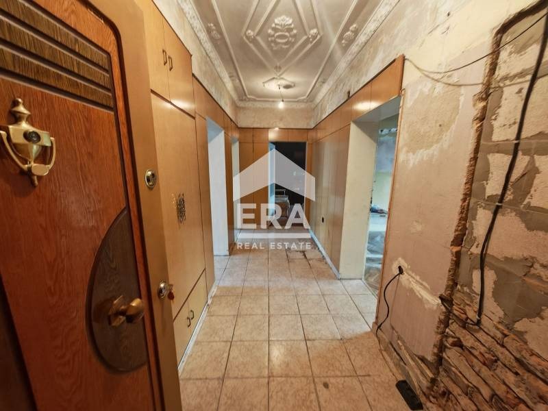 Продава 4-СТАЕН, гр. Силистра, Център, снимка 13 - Апартаменти - 53762949