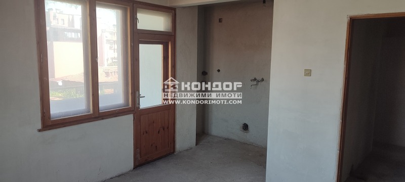 Продава  Етаж от къща град Пловдив , Христо Смирненски , 214 кв.м | 79468237 - изображение [5]