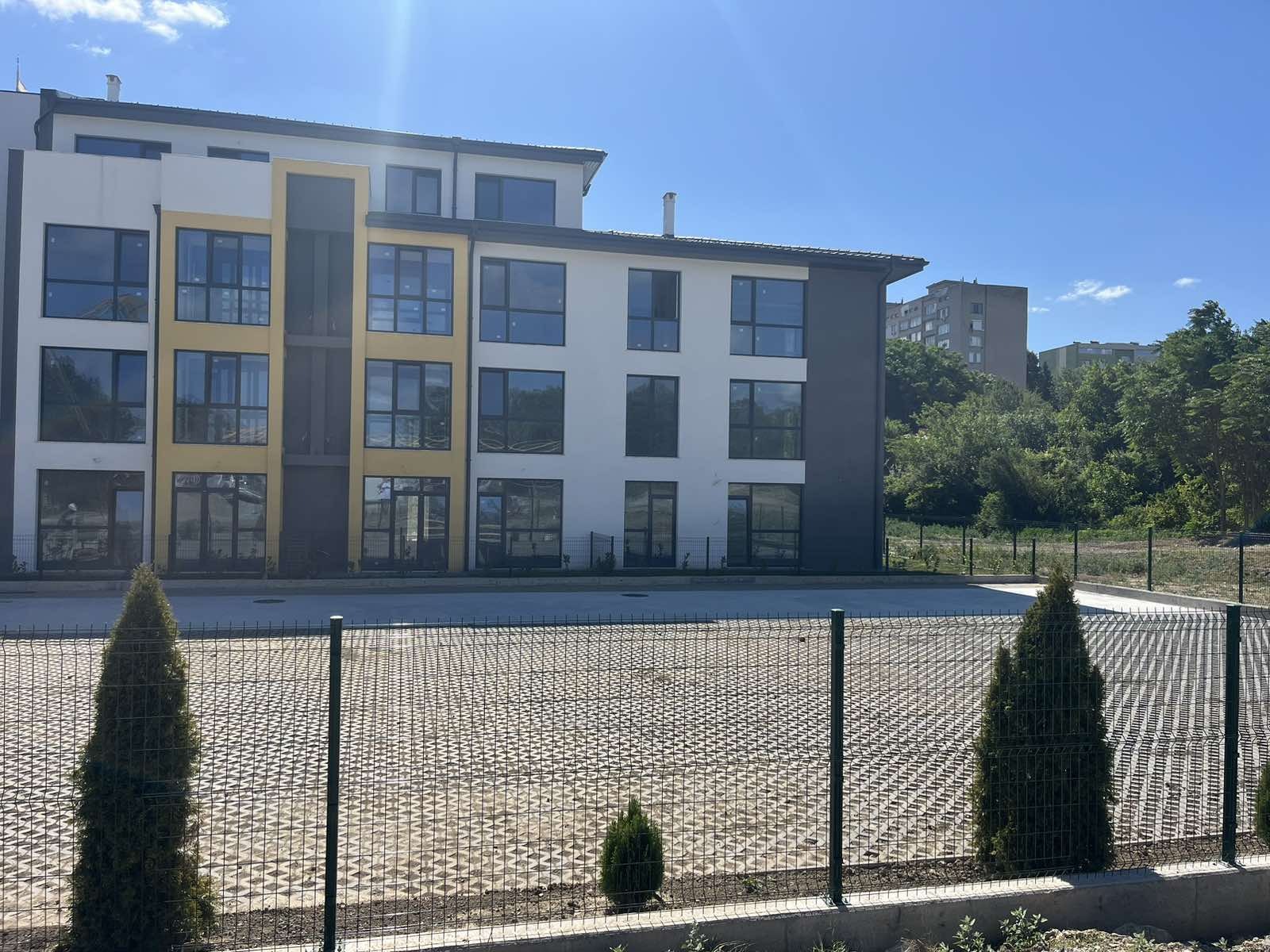 Продава 2-СТАЕН, гр. Търговище, Запад 3, снимка 2 - Апартаменти - 52536885