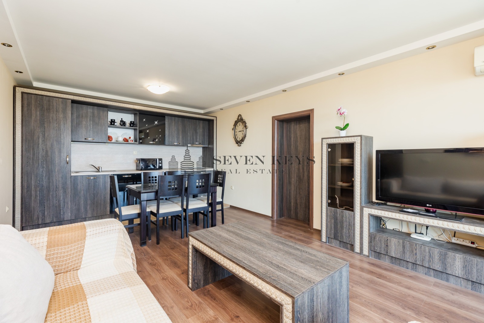 Продава 3-СТАЕН, гр. Варна, м-т Ален мак, снимка 3 - Апартаменти - 52800927