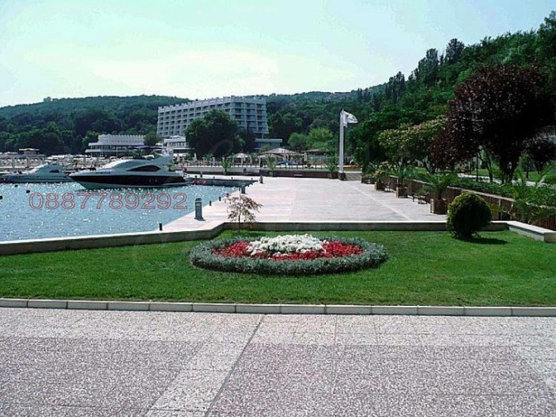 Продава 3-СТАЕН, гр. Варна, к.к. Св.Св. Константин и Елена, снимка 11 - Апартаменти - 53731905