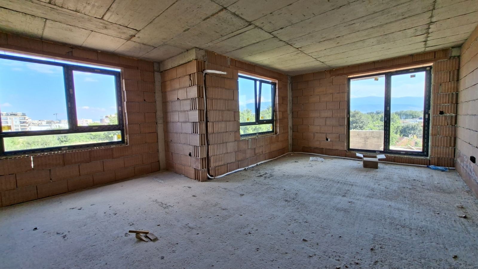 Продава 3-СТАЕН, гр. Пловдив, Коматевски възел, снимка 3 - Апартаменти - 55338029