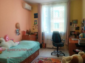 2-стаен град София, Манастирски ливади 10