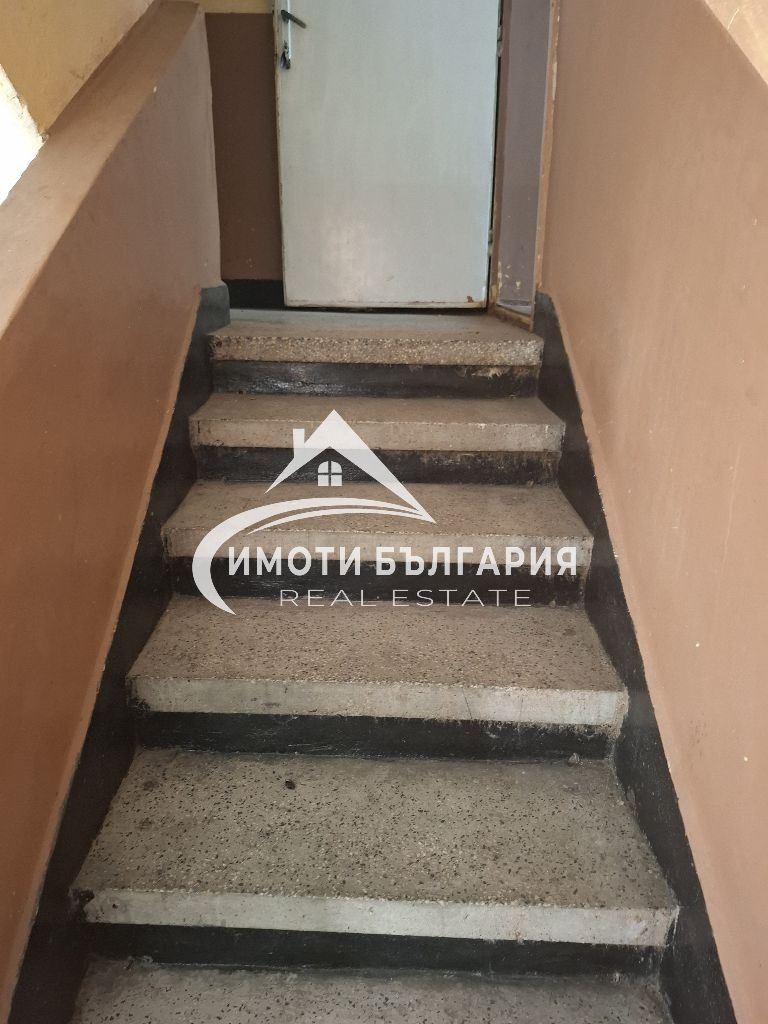 Продава КЪЩА, гр. Сопот, област Пловдив, снимка 6 - Къщи - 52611375