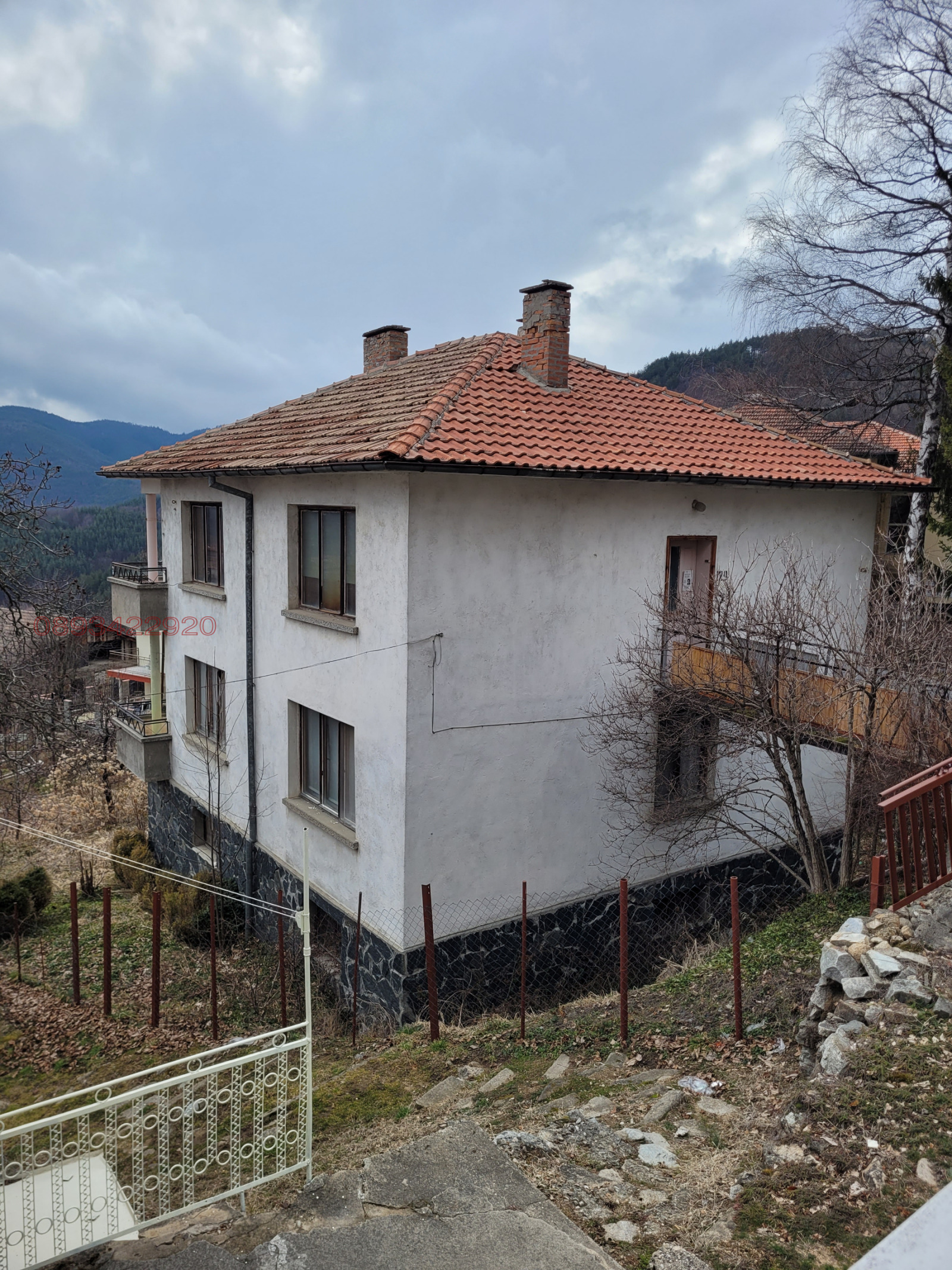 Продава КЪЩА, с. Давидково, област Смолян