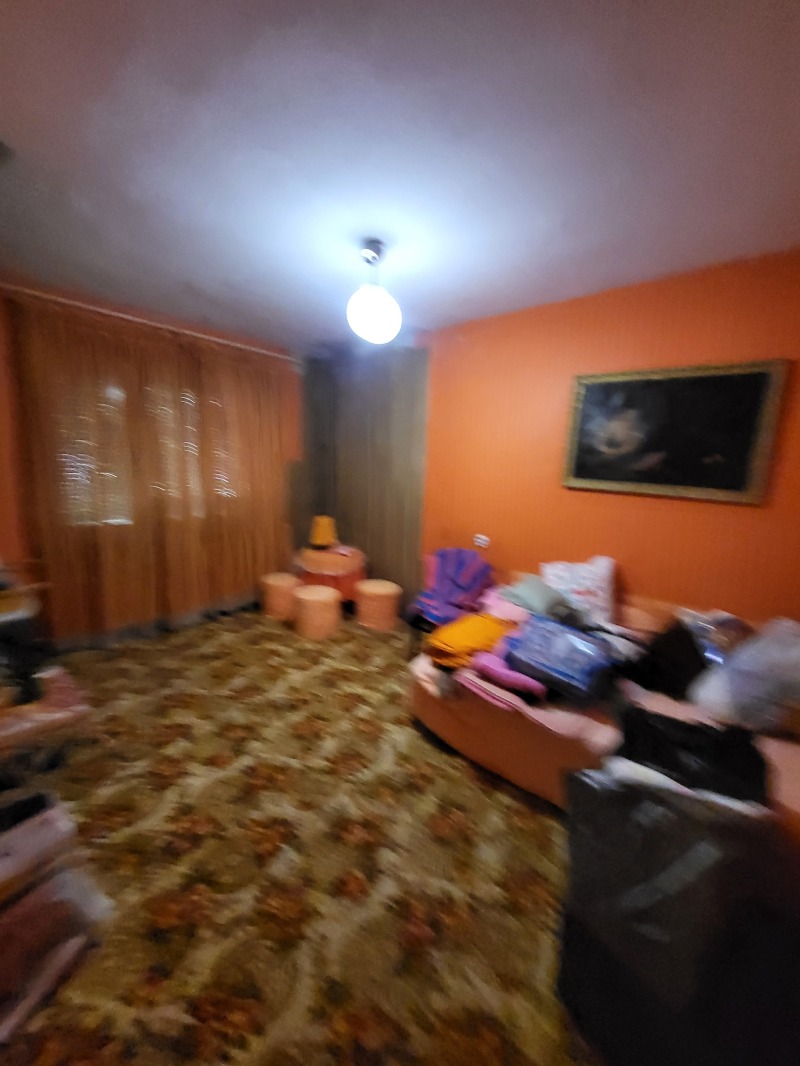 Till salu  2 sovrum Pleven , 9-ti kvartal , 95 kvm | 79986652 - bild [5]