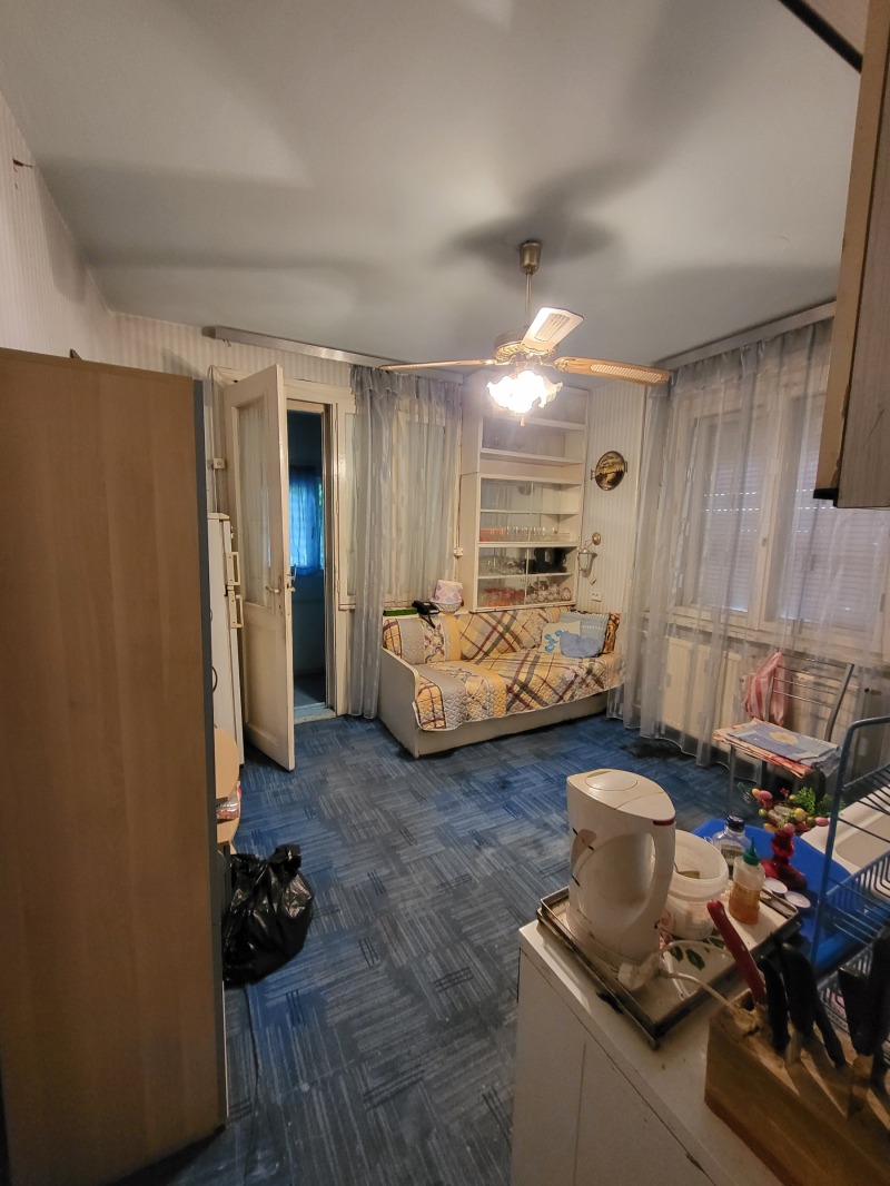 Till salu  2 sovrum Pleven , 9-ti kvartal , 95 kvm | 79986652 - bild [8]