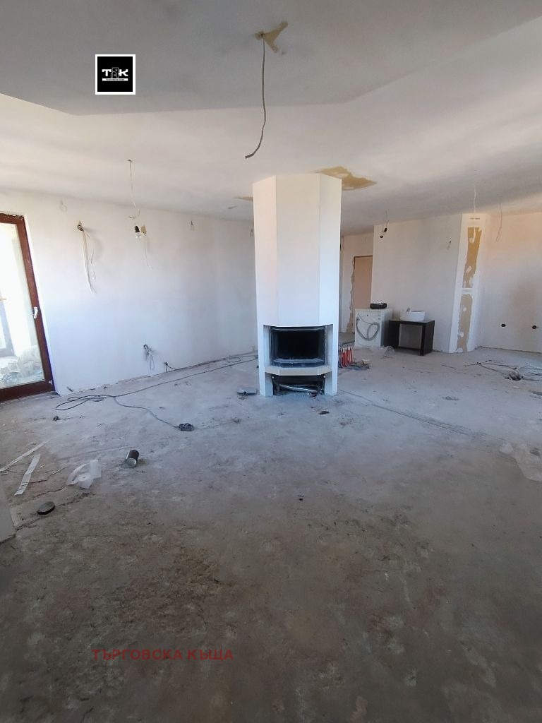 Till salu  3+ sovrum Plovdiv , Komatevo , 150 kvm | 60289292 - bild [3]