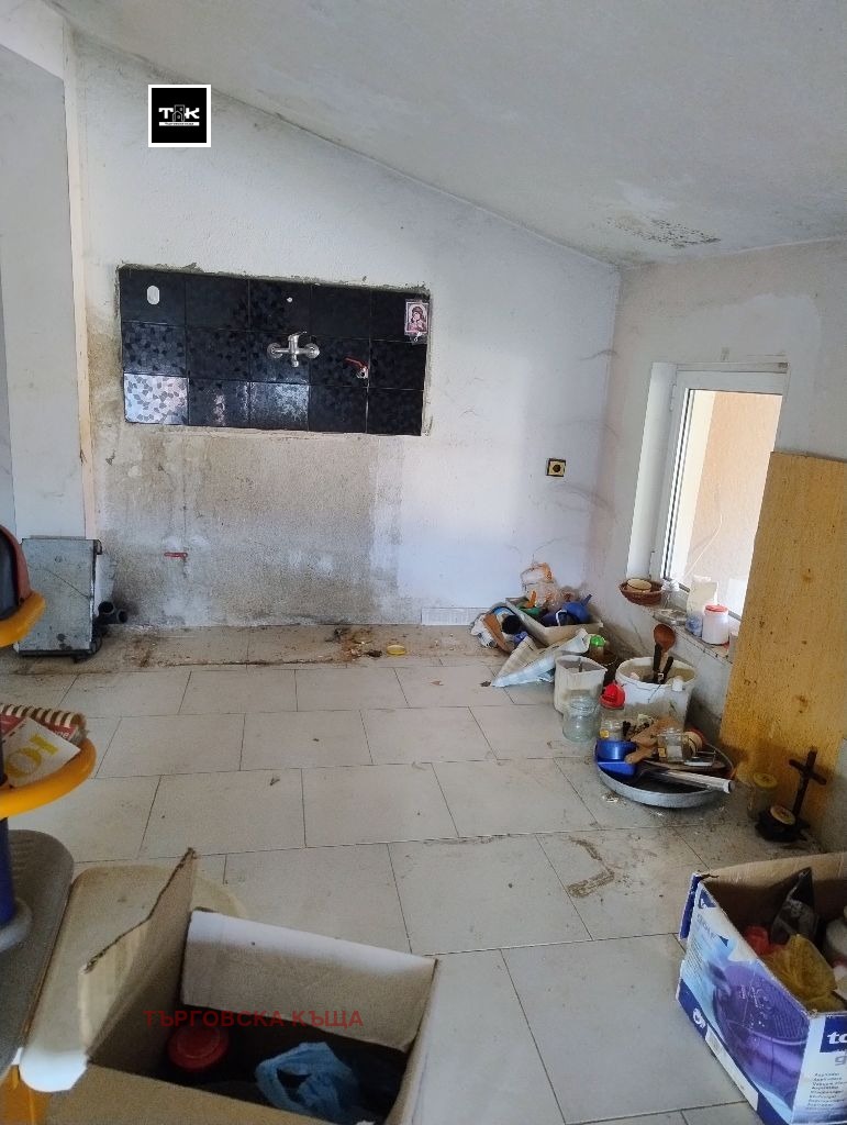 Till salu  3+ sovrum Plovdiv , Komatevo , 150 kvm | 60289292 - bild [15]