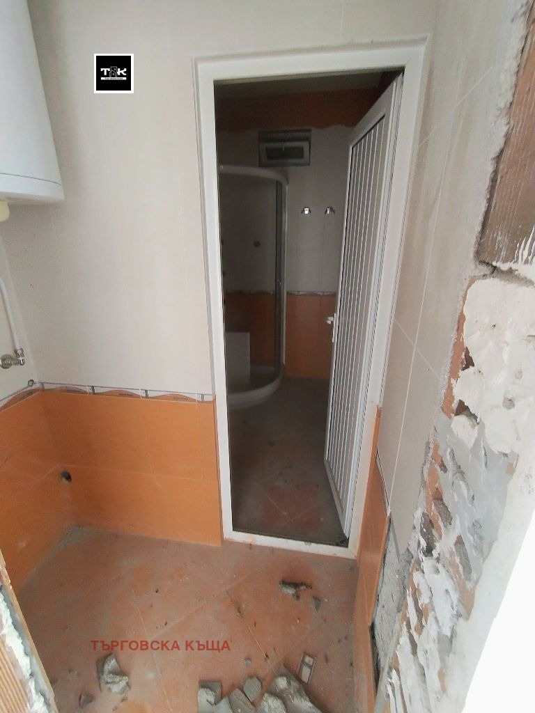 Till salu  3+ sovrum Plovdiv , Komatevo , 150 kvm | 60289292 - bild [7]