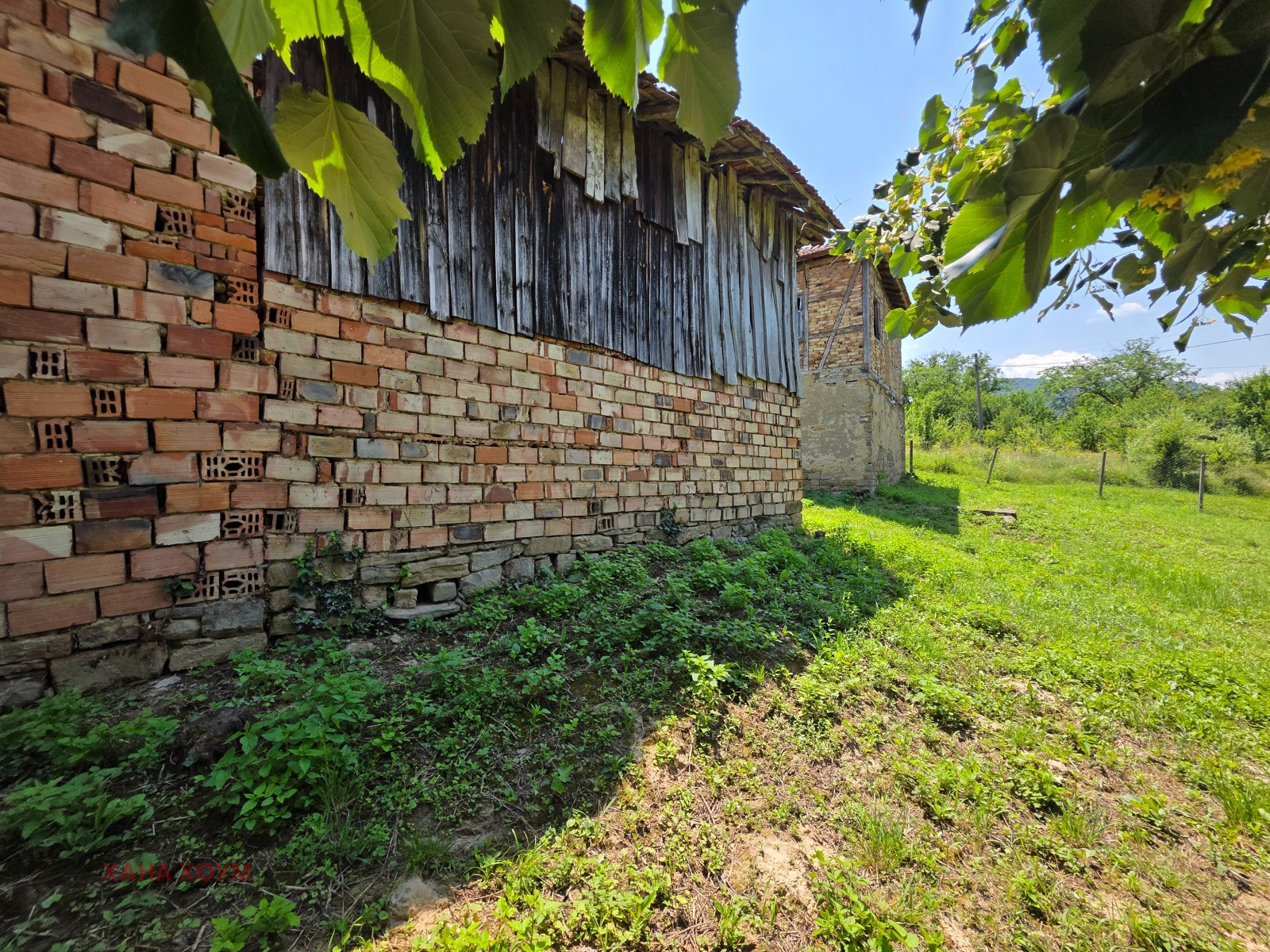 Продава КЪЩА, с. Голяма Желязна, област Ловеч, снимка 9 - Къщи - 55071310
